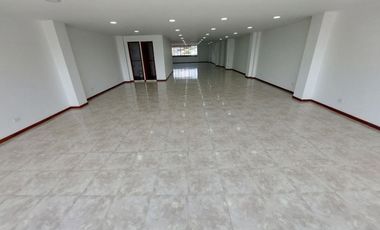edificio en arriendo en libertadores. Cod A6841