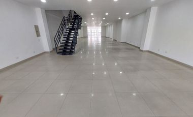 edificio en arriendo en libertadores. Cod A6841