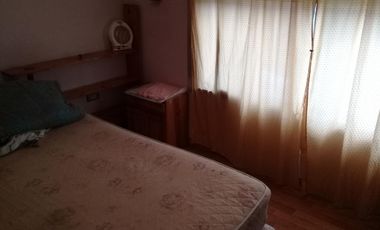 CASA AMERICANA,EN LOTE DE 15X50