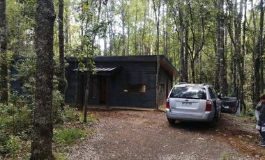 ACOGEDORA CASA 4D 2B EN PARCELA RODEADA DE BOSQUE, PUCÓN LONCOTRARO