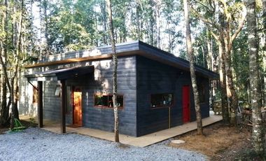ACOGEDORA CASA 4D 2B EN PARCELA RODEADA DE BOSQUE, PUCÓN LONCOTRARO