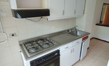 apartamento en arriendo/venta en avenida 30 de agosto. Cod A5713