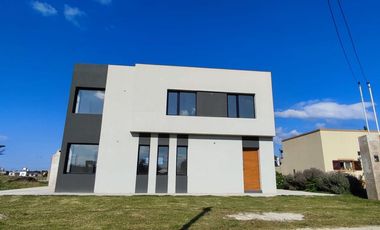 VENTA DE CASA EN Miramar
