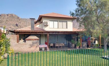 Casa en venta en Colina
