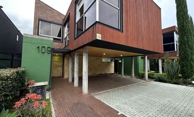 casa en arriendo en envigado. Cod A27942