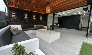 casa en arriendo en envigado. Cod A27942