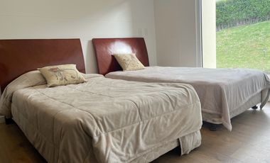 casa en arriendo en la calera. Cod A121133014