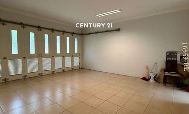 Disewakan Rumah Siap Huni Row Jalan Besar Dekat Pondok Indah Mall
