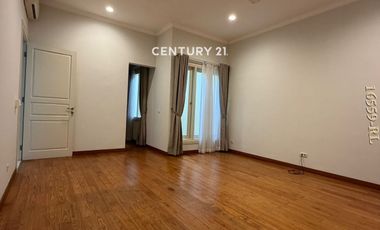 Disewakan Rumah Siap Huni Row Jalan Besar Dekat Pondok Indah Mall