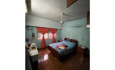 MONTGOLFIER 159, entre Albarracín y Albarellos, Isidro Casanova