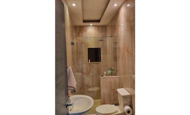   SE VENDE CASA DE LUJO, JUAN DIAZ 500M2
