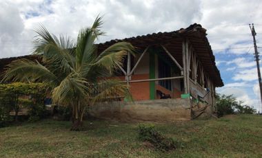 Venta De Finca . Piedras De Moler. Alcala Valle