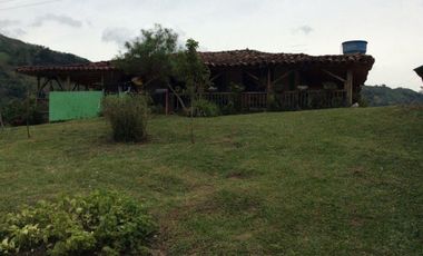 Venta De Finca . Piedras De Moler. Alcala Valle