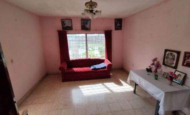 VENTA DE CASA EN TIXPEHUAL ,  AMPLIA Y COMODA $ 2'375,000.00