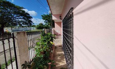 VENTA DE CASA EN TIXPEHUAL ,  AMPLIA Y COMODA $ 2'375,000.00