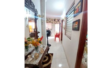 OFERTA VENTA DE CASA EN LA MARGEN IZQUIERDA DE MONTERA