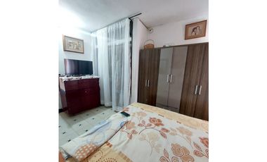 OFERTA VENTA DE CASA EN LA MARGEN IZQUIERDA DE MONTERA