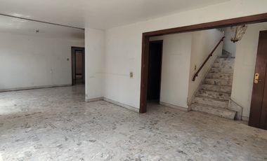 Casa en venta 1 sola planta Col. Del Valle