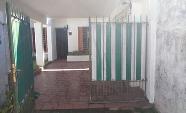 Casa PH en venta en Merlo Sur