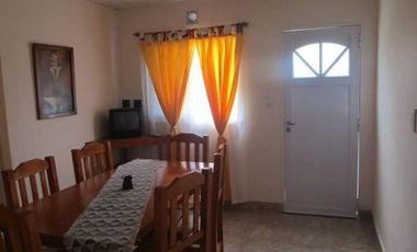 Se vende complejo con dos cabaÃ±as en Sauce Viejo