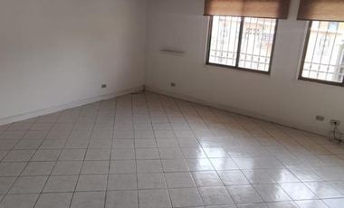 VENTA CASAS EN URB. LA PUNTILLA, SAMBORONDÓN (AV)