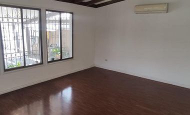 VENTA CASAS EN URB. LA PUNTILLA, SAMBORONDÓN (AV)