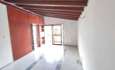 casa en arriendo en mesa. Cod A57036