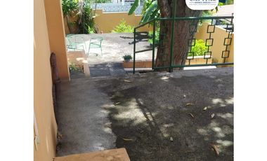 SE VENDE CASA DE ESQUINA EN ALTOS DE BETHANIA