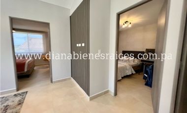 Se vende casa nueva en Panamá Pacifico