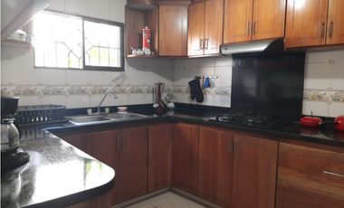 VENTA CASA ESQUINERA BARRIO DELICIAS