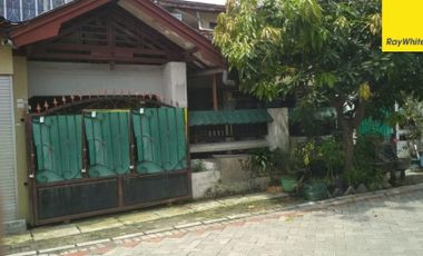 Dijual Cepat Rumah Dengan 8 Kamar Tidur Di Jl. Dukuh Kupang Barat, Surabaya