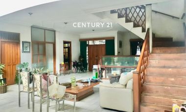 Dijual Rumah Dan Tempat Usaha Di Lokasi Sangat Strategis