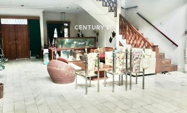 Dijual Rumah Dan Tempat Usaha Di Lokasi Sangat Strategis