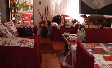 Casa en venta de 2 dorm. en Yerbas Buenas