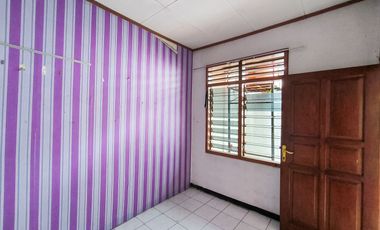 Rumah LB 100 Strategis 8 Mnt ke Stasiun Klender Baru Siap Huni J-41160