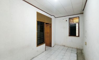 Rumah LB 100 Strategis 8 Mnt ke Stasiun Klender Baru Siap Huni J-41160