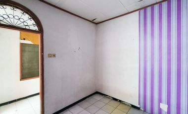 Rumah LB 100 Strategis 8 Mnt ke Stasiun Klender Baru Siap Huni J-41160