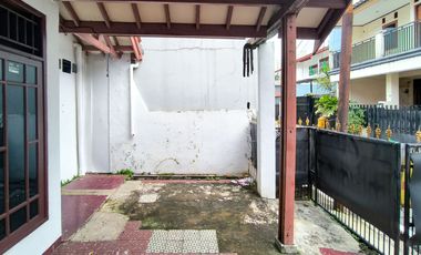 Rumah LB 100 Strategis 8 Mnt ke Stasiun Klender Baru Siap Huni J-41160