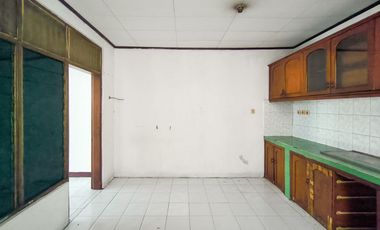 Rumah LB 100 Strategis 8 Mnt ke Stasiun Klender Baru Siap Huni J-41160