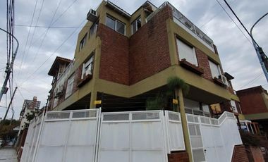 VENTA DE DUPLEX DE 3 AMBIENTES EN QUILMES CENTRO