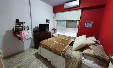 VENTA DE DUPLEX DE 3 AMBIENTES EN QUILMES CENTRO