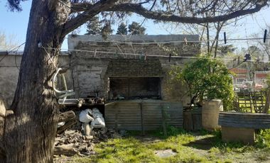 Vivienda sobre dos terrenos en Ingeniero Allan, Varela