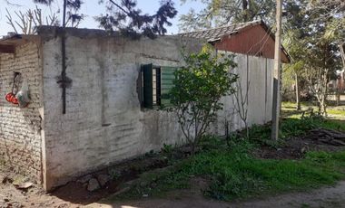 Vivienda sobre dos terrenos en Ingeniero Allan, Varela