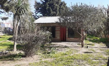 Vivienda sobre dos terrenos en Ingeniero Allan, Varela