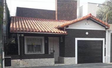 EXPECTACULAR CHALET EN DOS PLANTAS RECICLADO A NUEVO