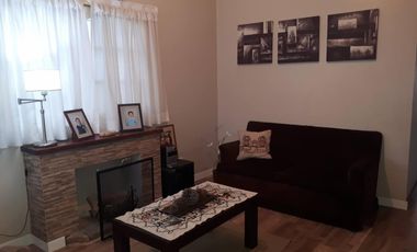 EXPECTACULAR CHALET EN DOS PLANTAS RECICLADO A NUEVO