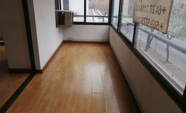 Oficina en Venta en El Bosque/San Sebastian