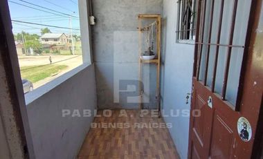 DEPARTAMENTO 2 AMBIENTES EN PLANTA ALTA, PARQUE SAN MARTIN. MERLO, ZONA OESTE, BUENOS AIRES.