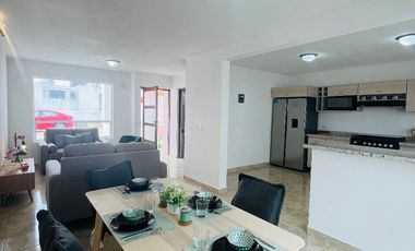 CASAS EN VENTA CON ROOF, FRACCIONAMIENTO CON VIGILANCIA ATRÁS DE PLAZA SAN DIEGO