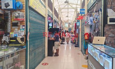 OCASION!! VENDO LOCAL COMERCIAL  EN CENTRO COMERCIAL POLVOS DE HIGUERETA - SURCO

✅ Ubicación:  Av. Aviación 5024 - Centro Comercial Polvos de Higue